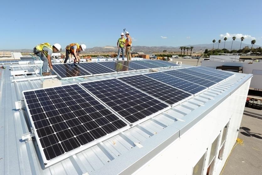 De Motores eléctricos y energía solar